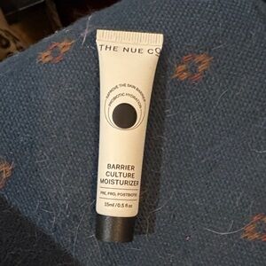 The Nue Co. Barrier Culture Moisturizer - Black and White
